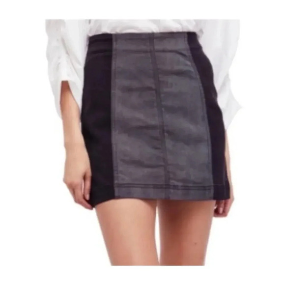 Free People modern femme colorblock black and gray mini skirt, size 8. - Picture 1 of 7